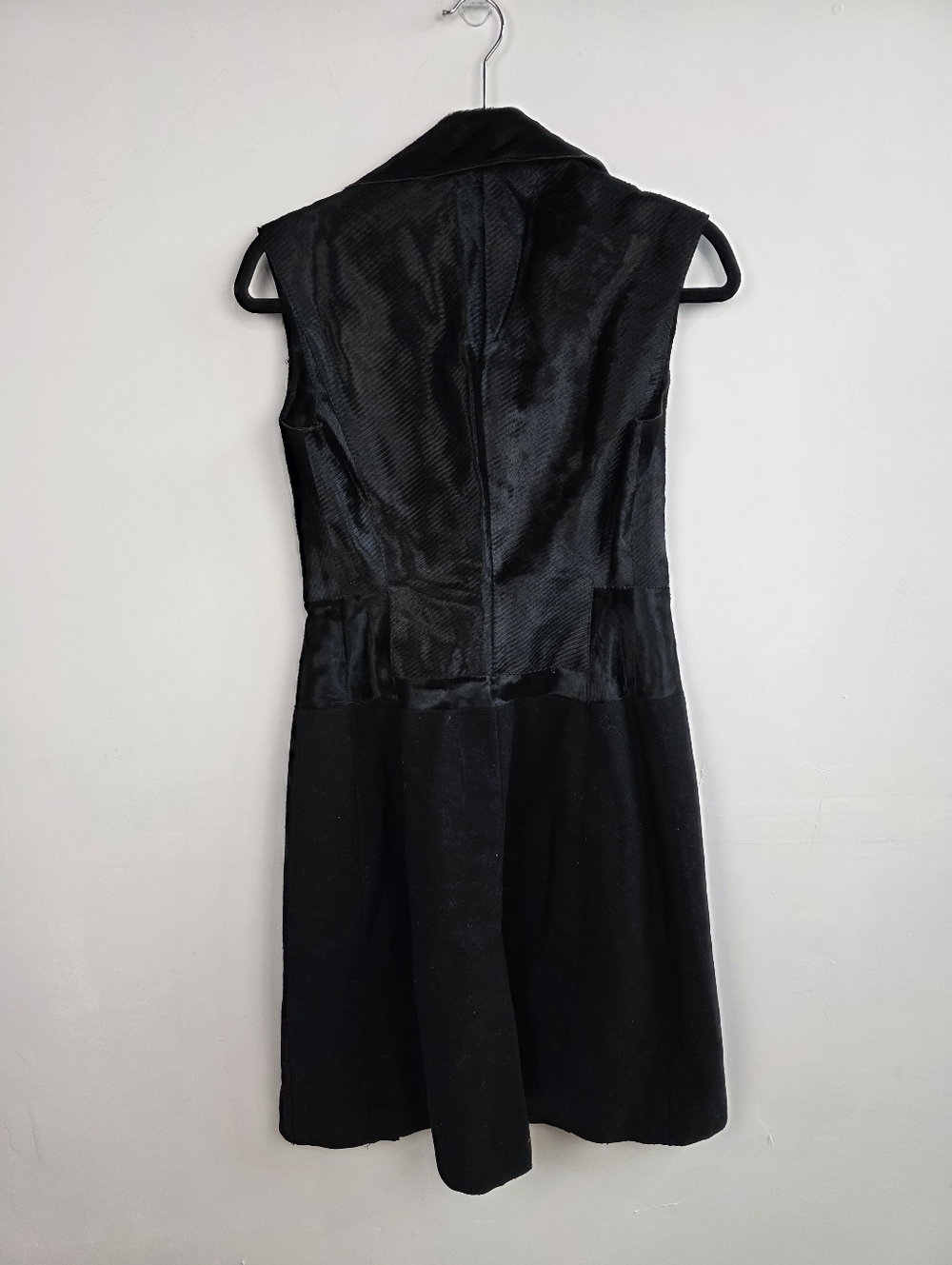 Boss Hugo Boss Black Fur Collared Long Vest Duster, Size Xs - Picture 5 of 6
